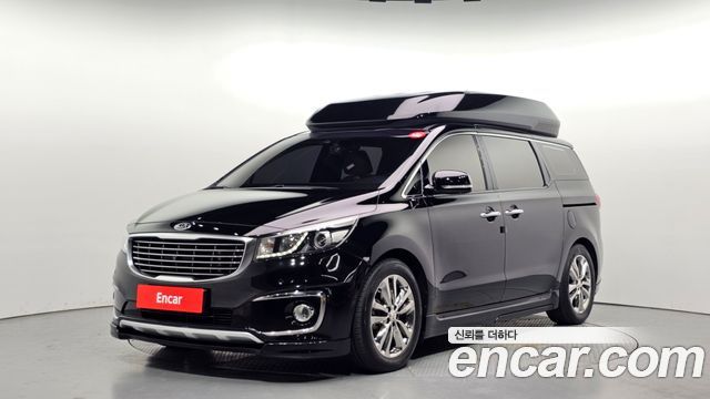 Kia Canival 9-seater Hi-Limousine