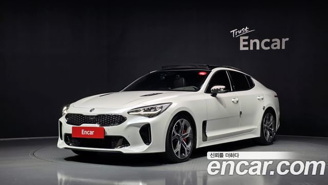 Kia Stinger 3.3 Turbo 2WD