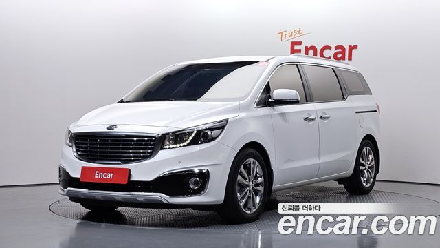 Kia Canival 9-seater Noblesse
